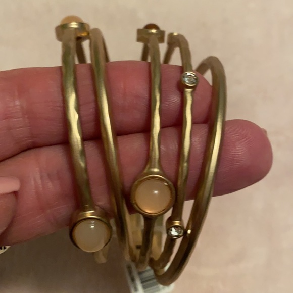 NWT Ann Taylor Loft Bracelet - Picture 2 of 3